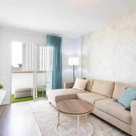 Home2book Cozy Urban Retreat With Balcony * Santa-Cruz de Ténérife