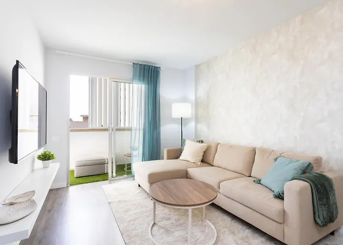 Home2book Cozy Urban Retreat With Balcony * Santa Cruz de Tenerife