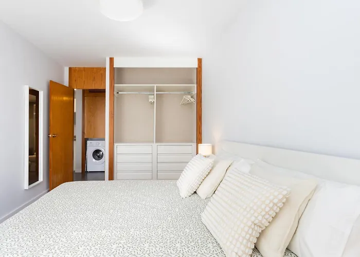 Home2book Cozy Urban Retreat With Balcony *